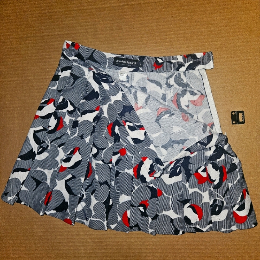 American Apparel - Patterned, Pleated Tennis Skirt